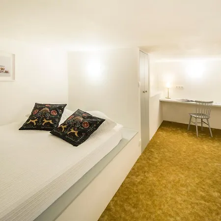 Downtown Designer Karlin * Prague